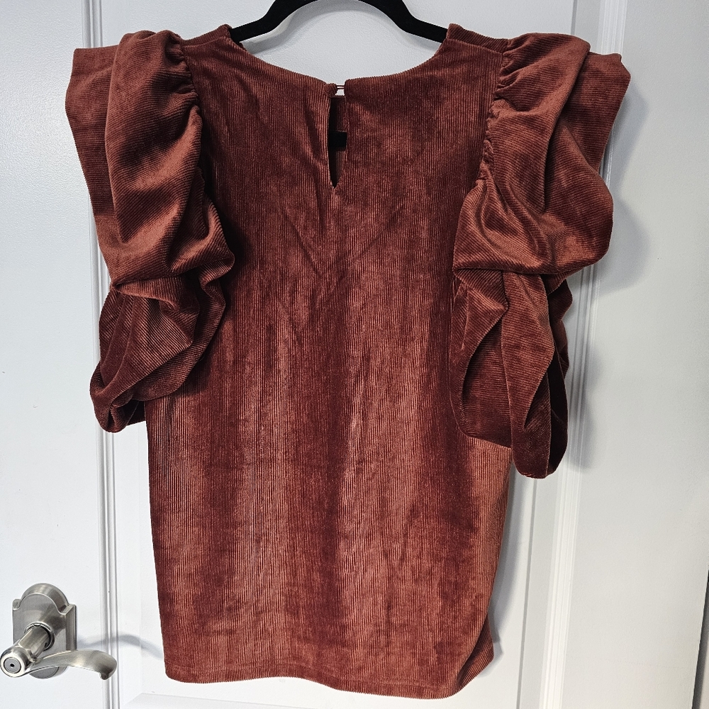 THML Ribbed Velvet Capped Flutter Sleeve Top In Rust Size Small - Picture 4 of 9